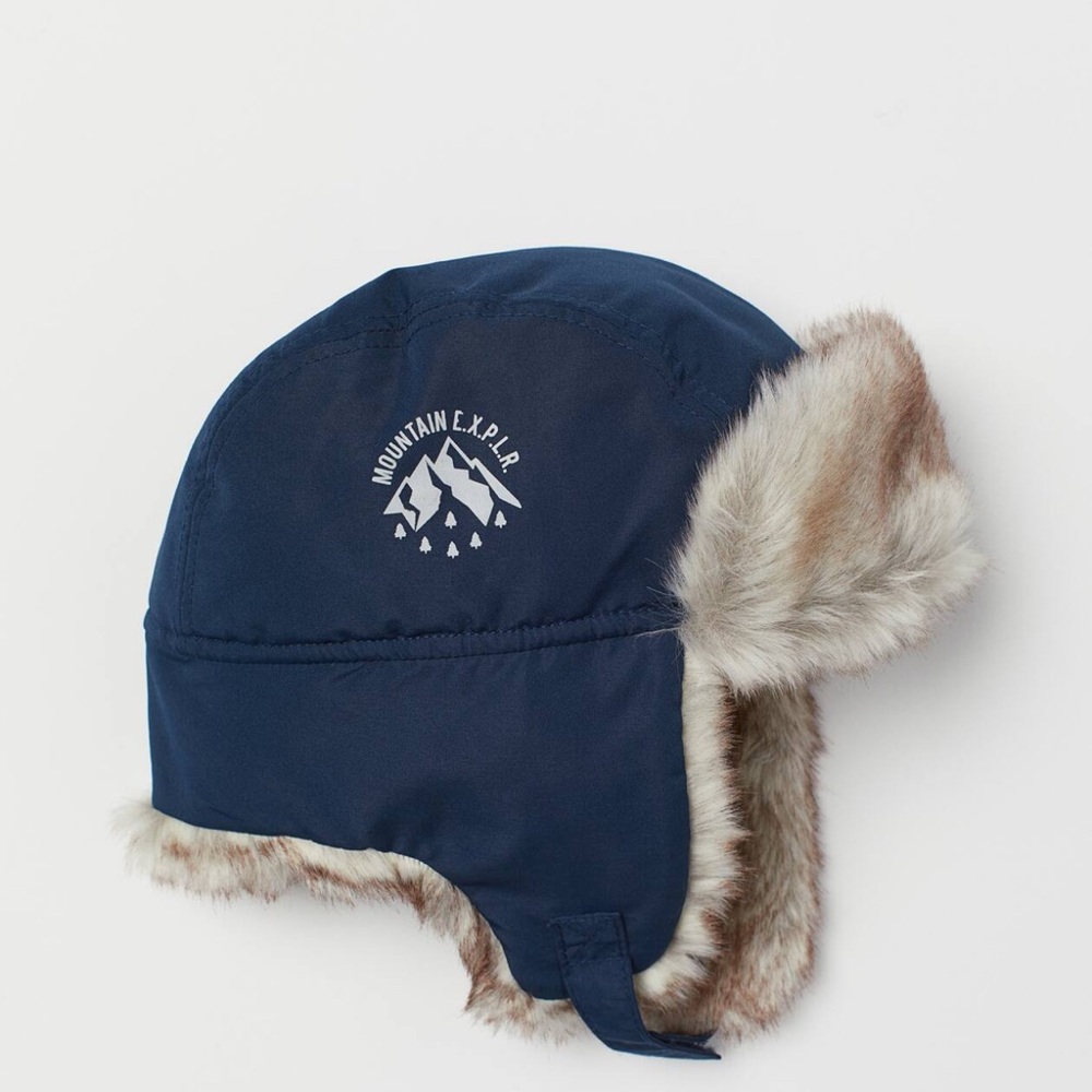 H&M | Hat with ear flaps